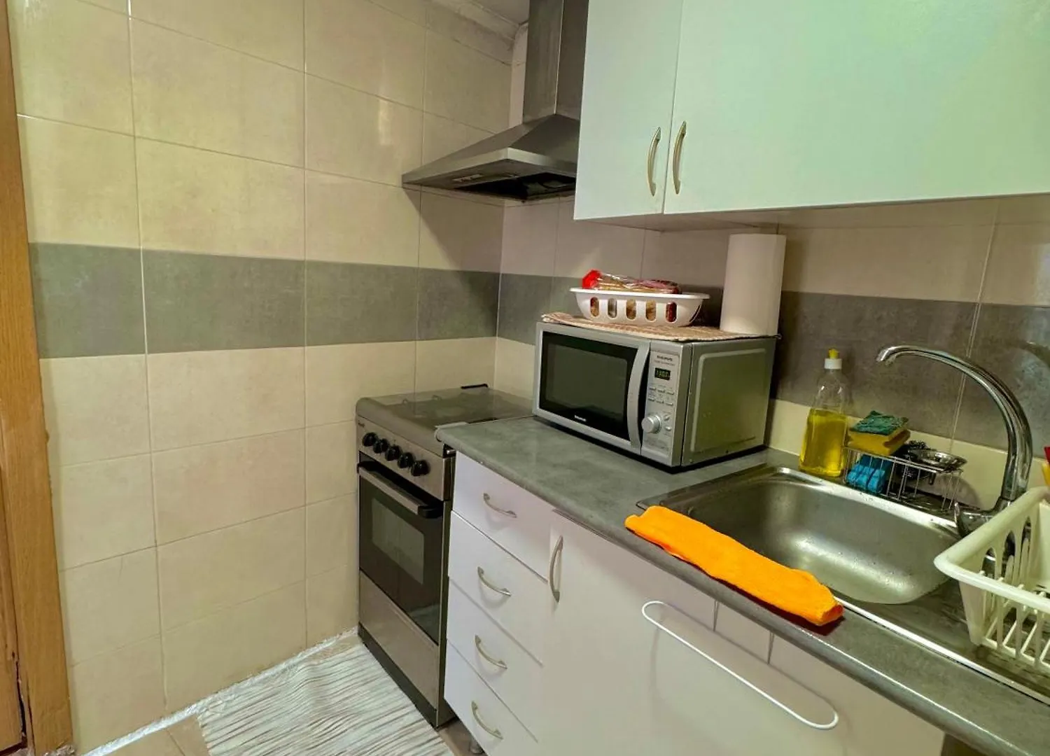Quarto Central Em Lisboa 0*,